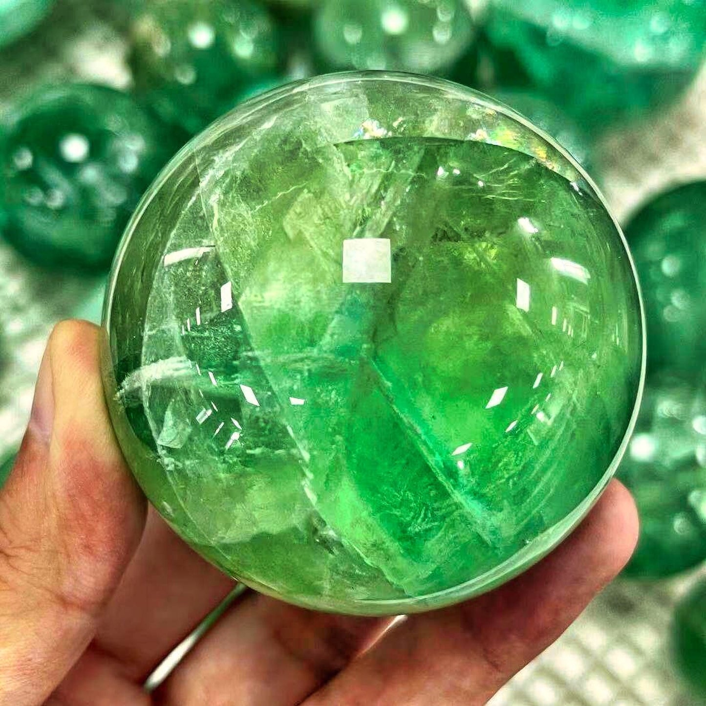 Natural Green Fluorite Crystal Ball Quartz Healing Reiki
