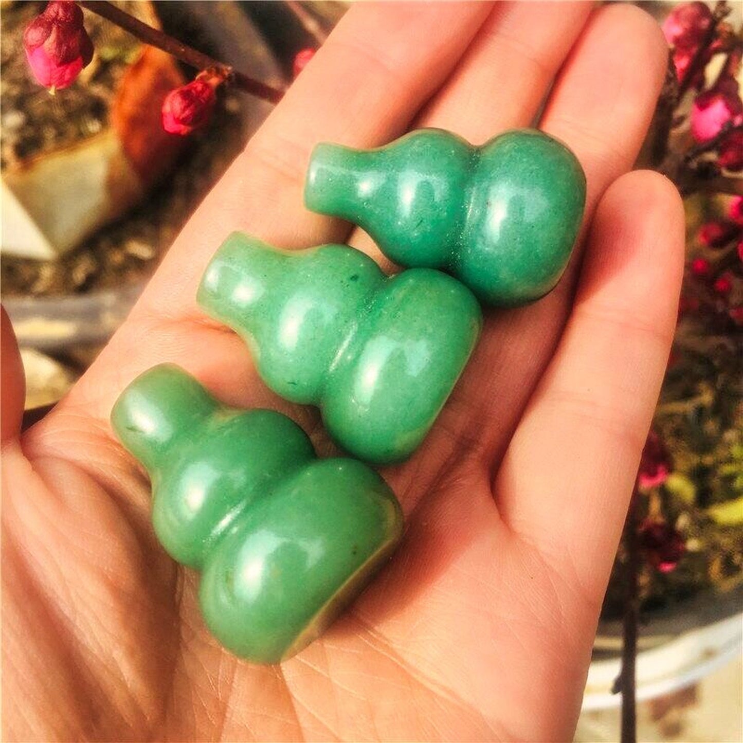 Natural green jade crystal gourd carving healing home decoration reiki