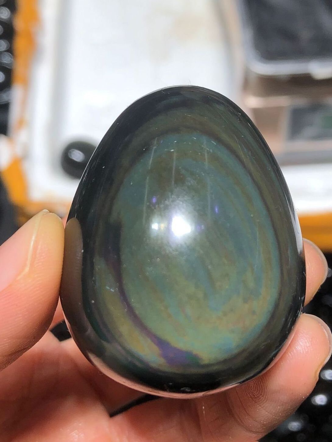 50mm Rainbow Eye Obsidian Polishing Egg for Yoga and Decoration - Protection and Energy Witch Ornament (1 Piece)