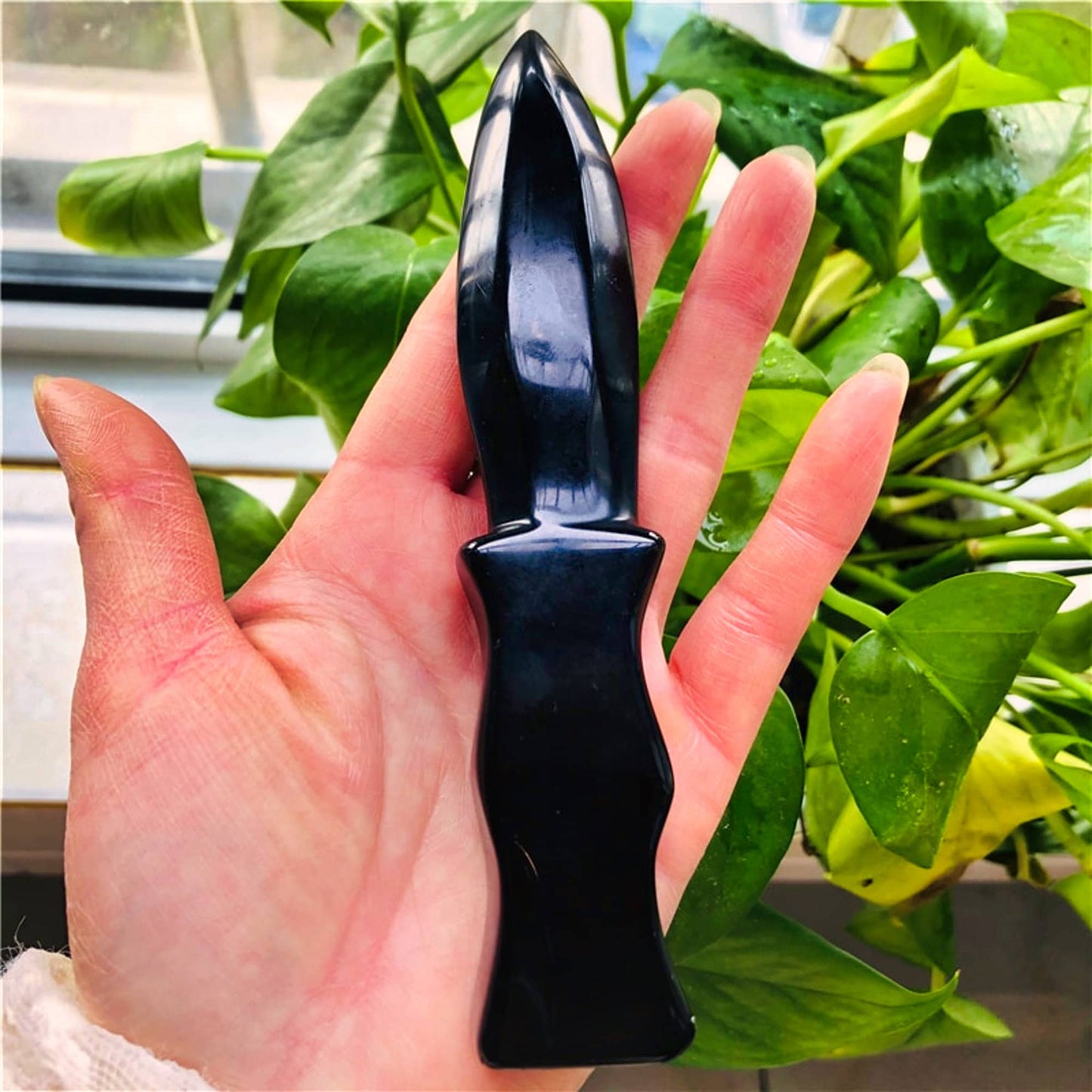 Natural Quartz Crystal Dagger Hand Carved Crystal Color Obsidian Knife Crafts Healing Crystal Stone Home Decoration Gifts 15cm