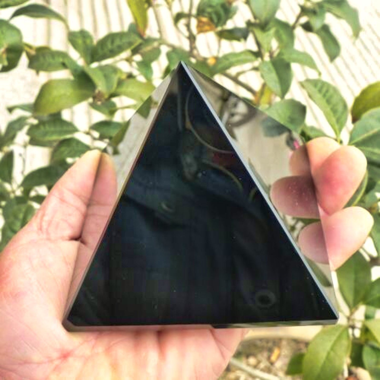 Wholesale Black Obsidian Healing Pyramid - Natural Mineral Triangled Crystal Point (4-10cm)