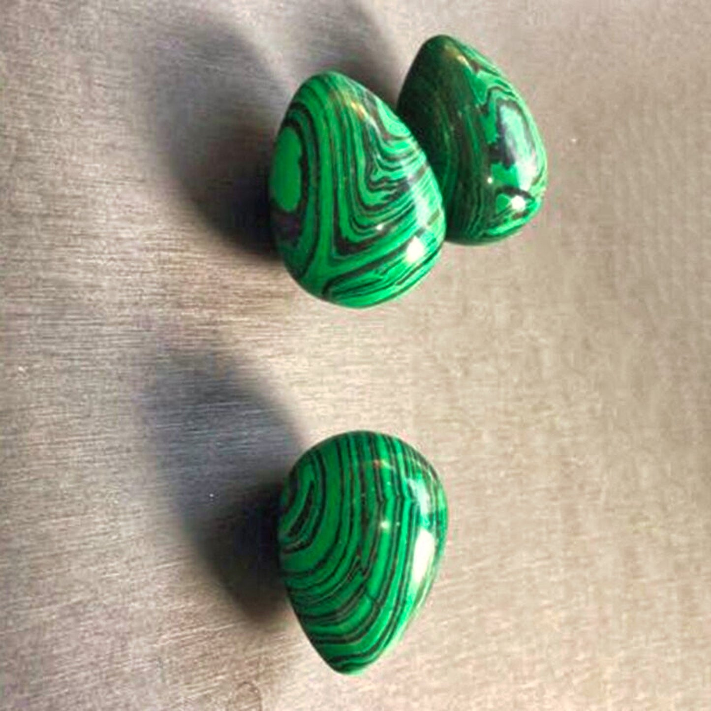 Synthetic Green Malachite Tangling Jade Egg - 4cm Original Stone Decoration